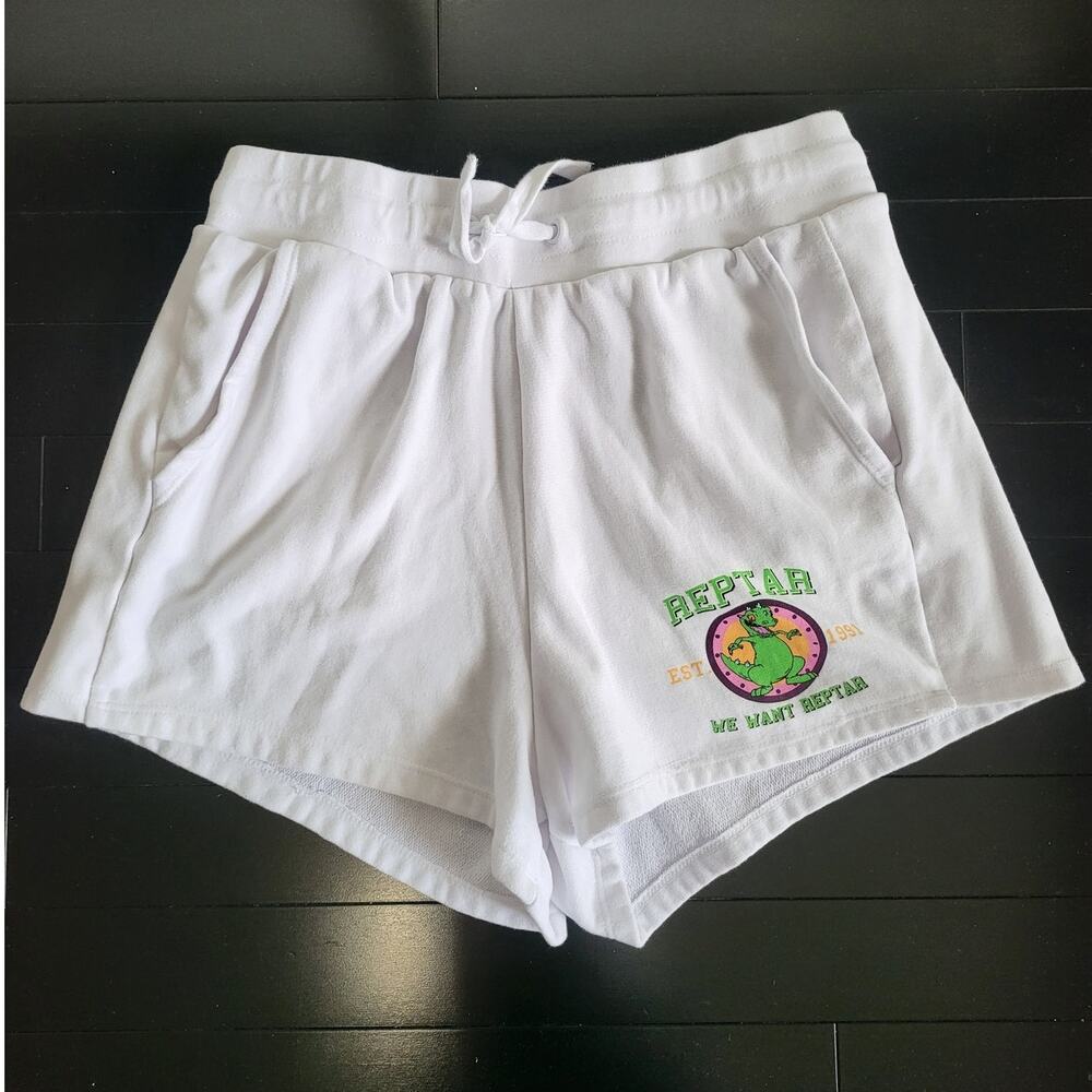 Vintage White Rugrat themed shorts - Reptar - Size XL